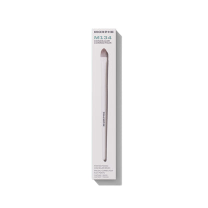 M134 Pointed Paddle Concealer Brush