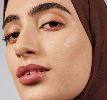 Lightform Extended Hydration Foundation
